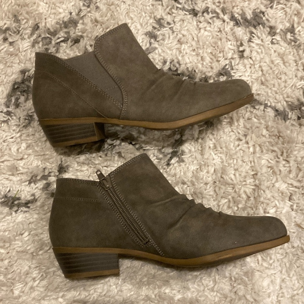 Life Stride Aurora Ankle Boots Women’s 9W (40EU)